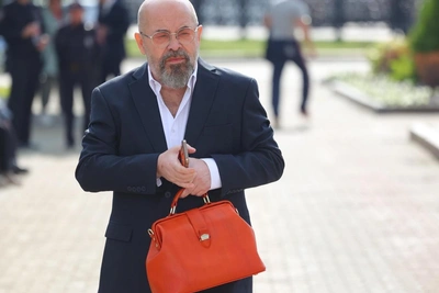Банк уральского олигарха продан на аукционе за 1,4 млрд