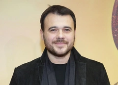 На фоне политических проблем Эмин Агаларов неожиданно перенес концерт в Светлогорске