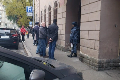 Четыре суда эвакуировали в Петербурге 26 октября
