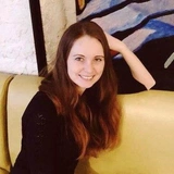 <p>Анна Амарова</p>