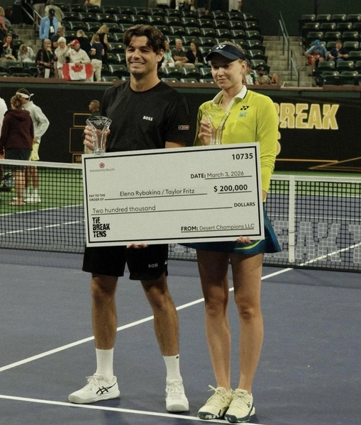 Елена Рыбакина в паре с Тейлором Фрицем снова выиграла турнир в США | marieclaire.kz