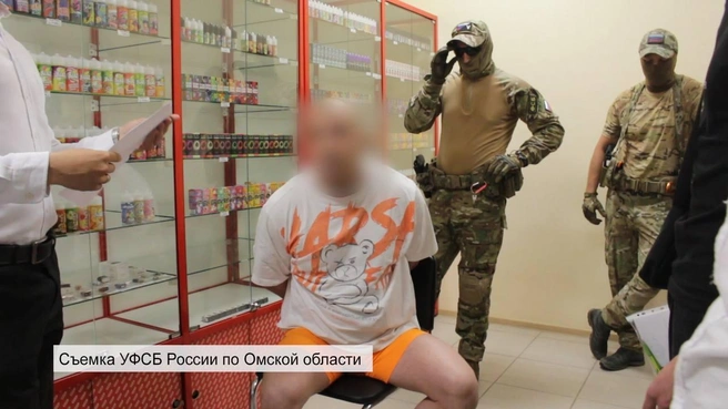 Доказательства его причастности к преступлению нашли в телефоне и ноутбуке | Источник: УФСБ России по Омской области