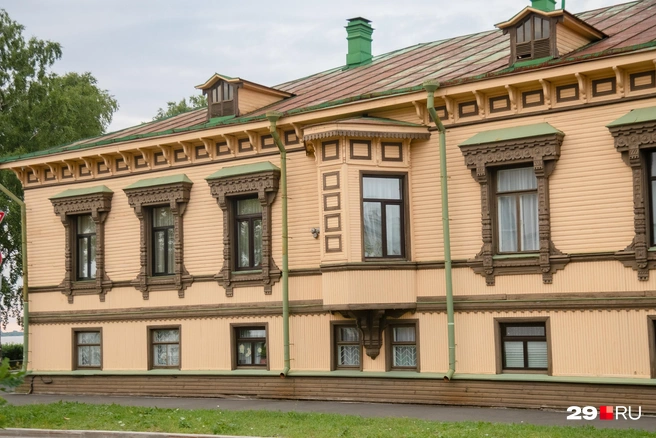 Здесь работает музыкальная школа | Источник: Иван Митюшёв / 29.RU