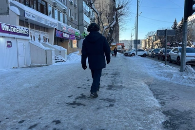 Tyumen Ice Results in Falls and Injuries