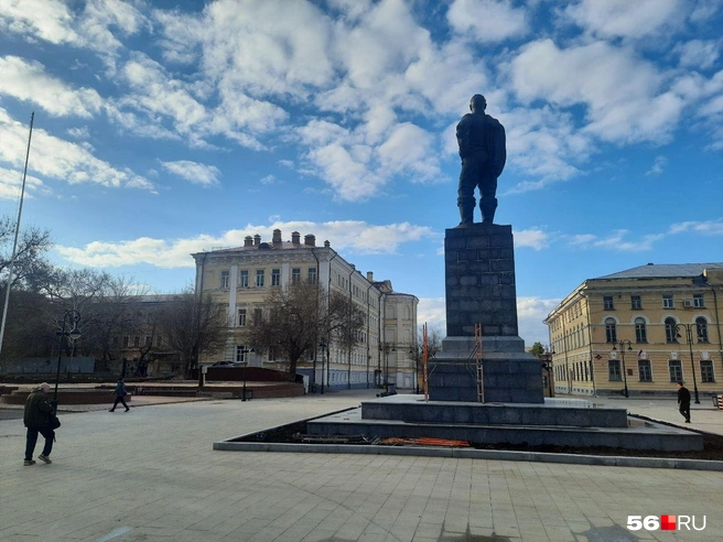 Здание летки — слева | Источник: Анастасия Баринова / 56.RU