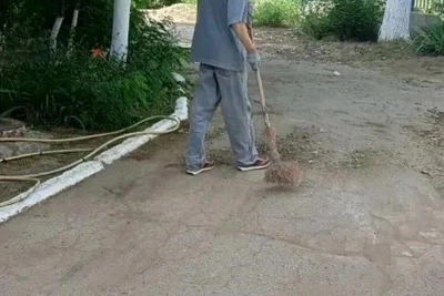 В школах Астрахани откроют летние вакансии для подростков