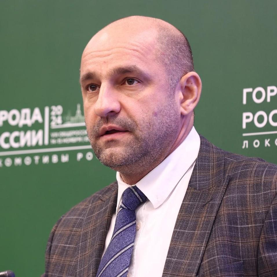 <p>Артем Жога</p>