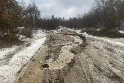 Талые воды размыли два участка дорог в Свободненском округе