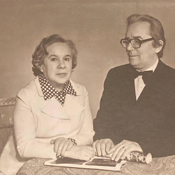 Супруги Жавдет Айдаров и Зайнаб Хайруллина, Казань, 1960-е | Источник: Фото из семейного архива Надима Айдарова