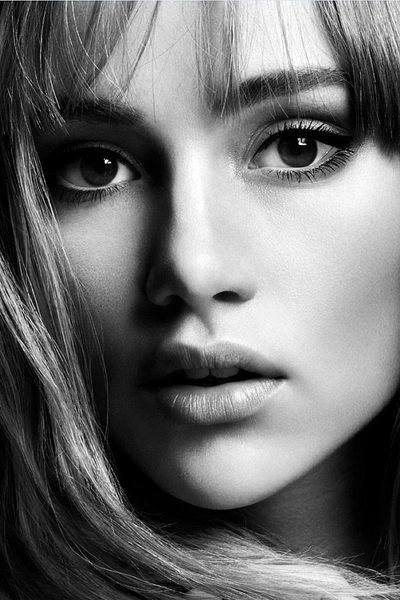 Сьюки Уотерхаус (Suki Waterhouse)