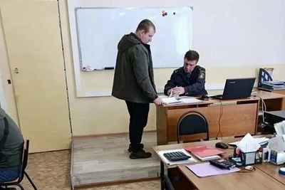 В колледже Усмани прошёл экзамен на управление самоходными машинами