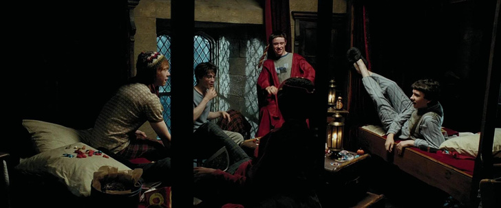 «Гарри Поттер»: 10 самых странных правил в Хогвартсе