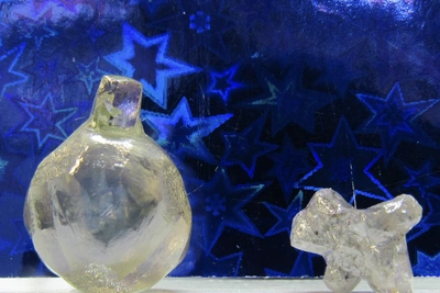 «Алроса» обнаружила алмазы, похожие на щенка и елочный шар