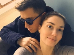 После объявления о разводе Агата Муцениеце и Павел Прилучный продолжают жить в одном доме