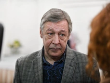 Тюремный роман и измены жене, работа с Михалковым, отказ от наследства. Михаил Ефремов после выхода из колонии