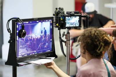 Барецкий и Ярушин присоединились к Дюжеву на съемках в Братске