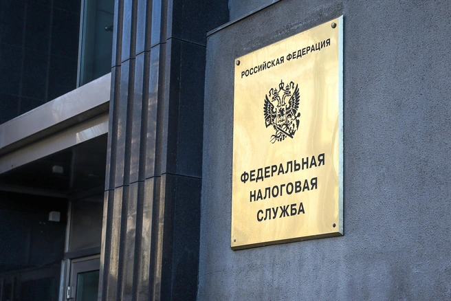 «Сами мы фанаты повышения ставки — да нет, конечно». Глава ФНС в Петербурге порассуждал о вопросах выживания | Источник: Артём Устюжанин / MSK1.RU