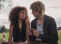 «Голодные игры: Рассвет жатвы»: первые кадры с Джозефом Задой, Рэйфом Файнсом, Эль Фаннинг и Гленн Клоуз