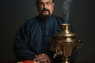 Стивен Сигал посетит Новосибирск в декабре