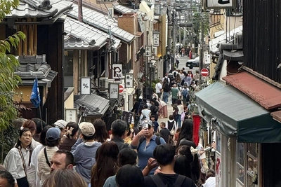 Irkutsk Tourists Share Japan Travel Tips and Expenses