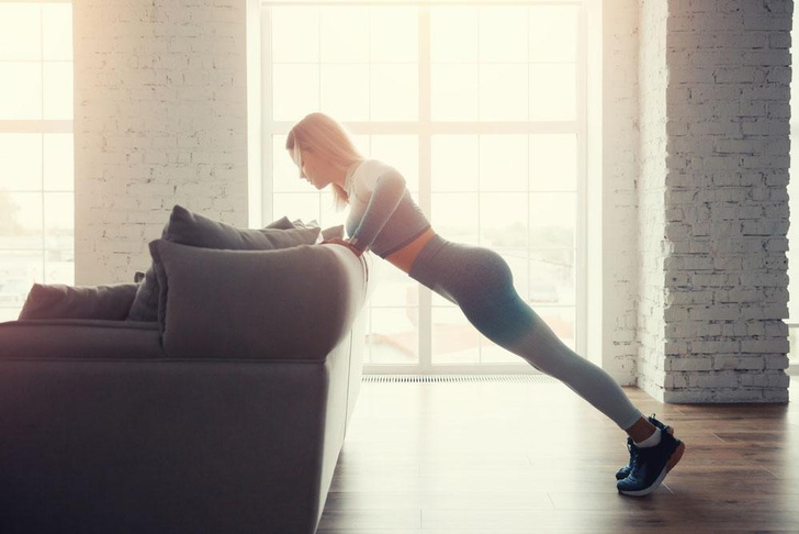 5 простых упражнений на каждый день, которые помогут справиться с болью в спине