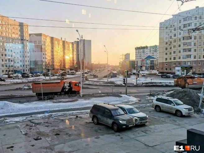 Иван считает, что в Нижневартовске снег убирают лучше, чем в Екатеринбурге | Источник: читатель E1.RU Иван
