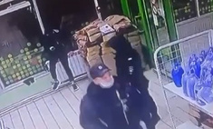Появилось видео, как преследователь москвички уходит из-под носа полицейских — через час он ее убьет