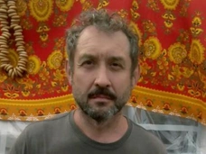 «Не проще с деньгами уехать в Таиланд?»: о чем говорил Сергей Усольцев задолго до своей пропажи с семьей в тайге