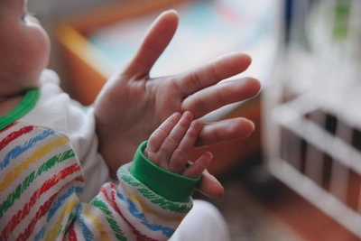 Infant abandoned in Tyumen finds new family after biological parents leave