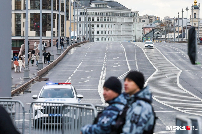 Дороги в центре Москвы перекроют 16 мая из-за проезда колонны мотоциклов | Источник: Артём Устюжанин / MSK1.RU