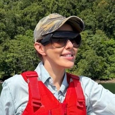 Амазонка Собчак со стальным прессом и скромный Богомолов: пара похвасталась фото из круиза по Латинской Америке