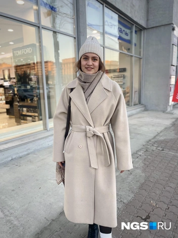 Олеся предпочитает носить базу | Источник: Алёна Золотухина / NGS.RU