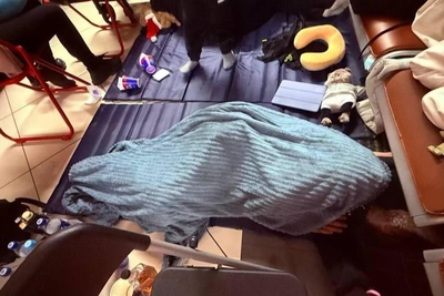 Flight delay strands Kazan passengers overnight at airport