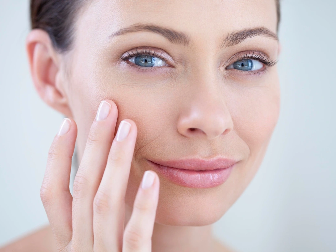 4 естественных способа повысить уровень коллагена в коже | marieclaire.ru