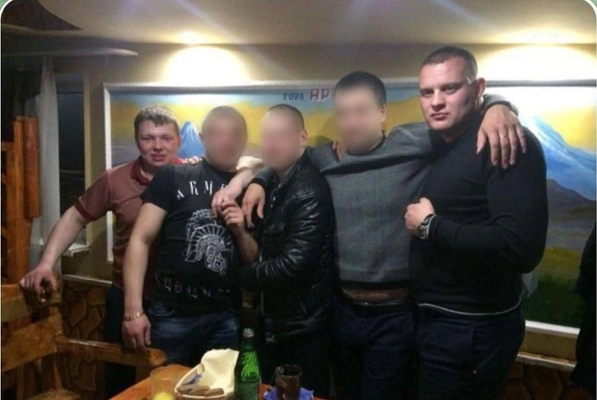 Максим Гурьев (слева) уже задержан, Александр Лачугин объявлен в розыск | Источник: читатель Е1.RU