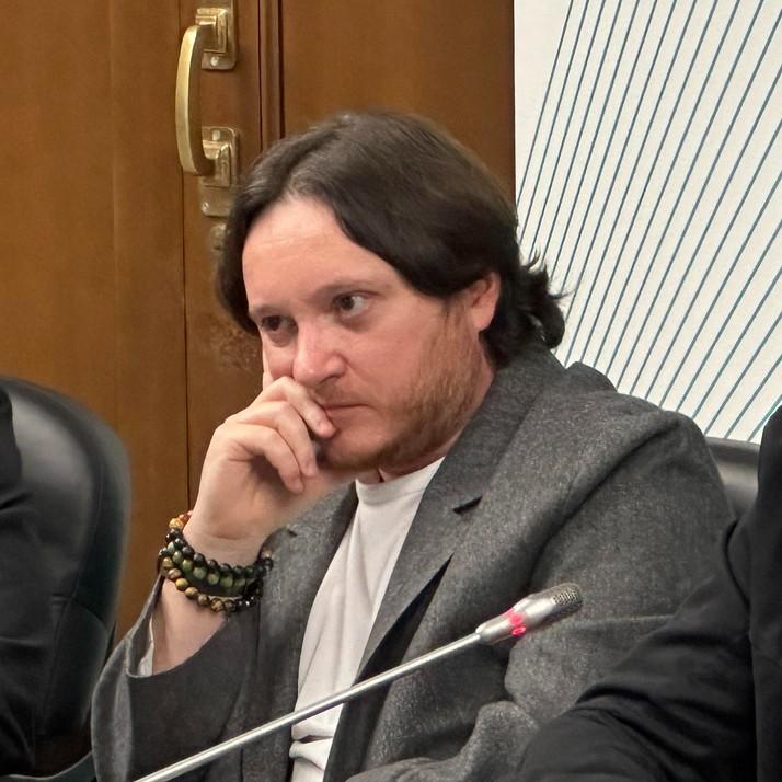 <p>Димитр Тодоров</p>