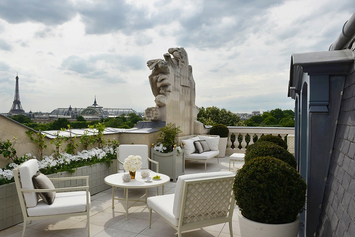 Знаменитый Hotel de Crillon вновь принимает гостей фото [10]