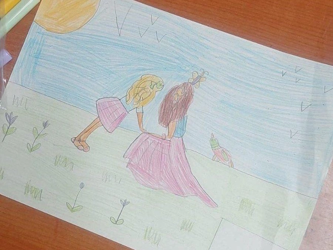 Автор этого рисунка проявляет явный талант. | Источник: читательница E1.RU