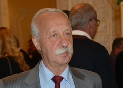 Леонид Якубович: «Руководство канала будет решать — покидать мне «Поле чудес» или нет»