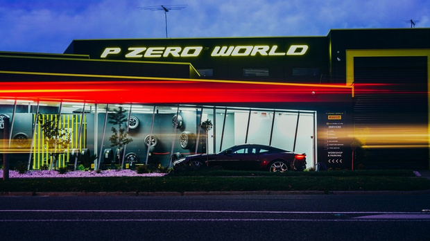 Фото №1 - Флагманский магазин Pirelli P Zero World открылся в Мельбурне