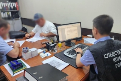 Экс-начальник иммиграционного контроля КЧР осужден за взятку