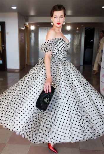 Катерина Шпица в Сочи | marieclaire.ru