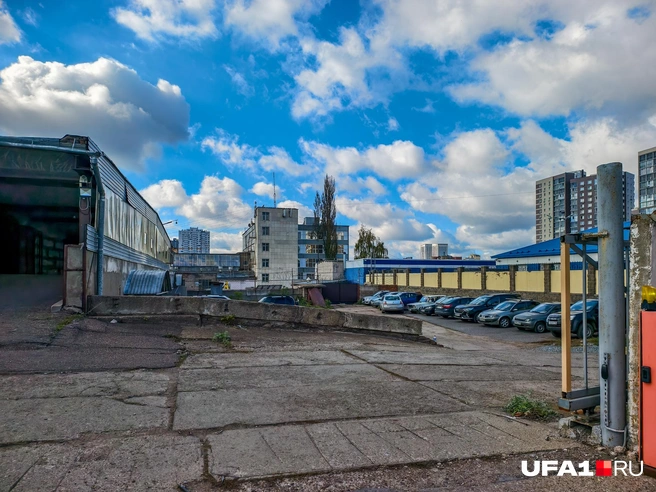 Сейчас здесь предприятия и склады | Источник: Булат Салихов / UFA1.RU