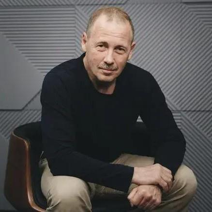 <p>Сергей Колосовский </p>