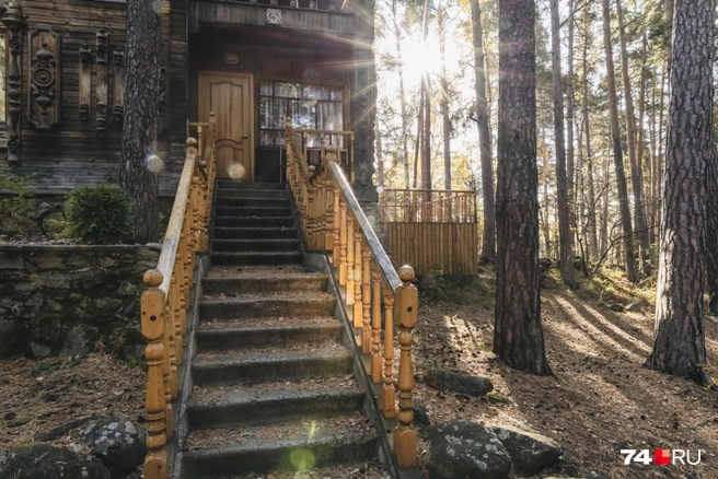 …и терраса на первом этаже | Источник: Наталья Лапцевич