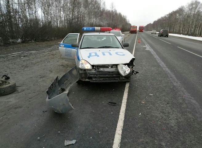 В полиции прокомментировали аварию с участием машины ДПС на трассе М5 | ya62.ru