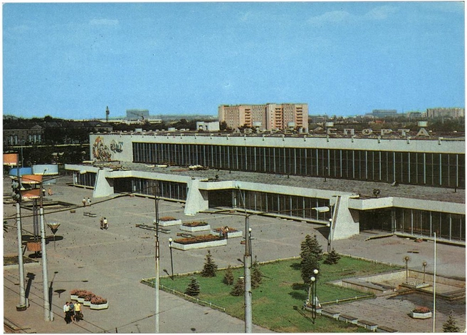 Дворец спорта авиационного завода, улица Физкультурная, 1976 год | Источник: коллекция музея им. П.&nbsp;В.&nbsp;Алабина