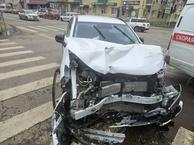 Иномарку сильно помяло | Источник: Полиция Краснодара / T.me