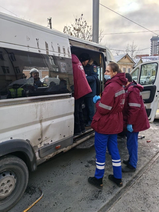 В ДТП пострадали 5 человек. Их госпитализировали | Источник: МКУ ПСО г. о. Самара