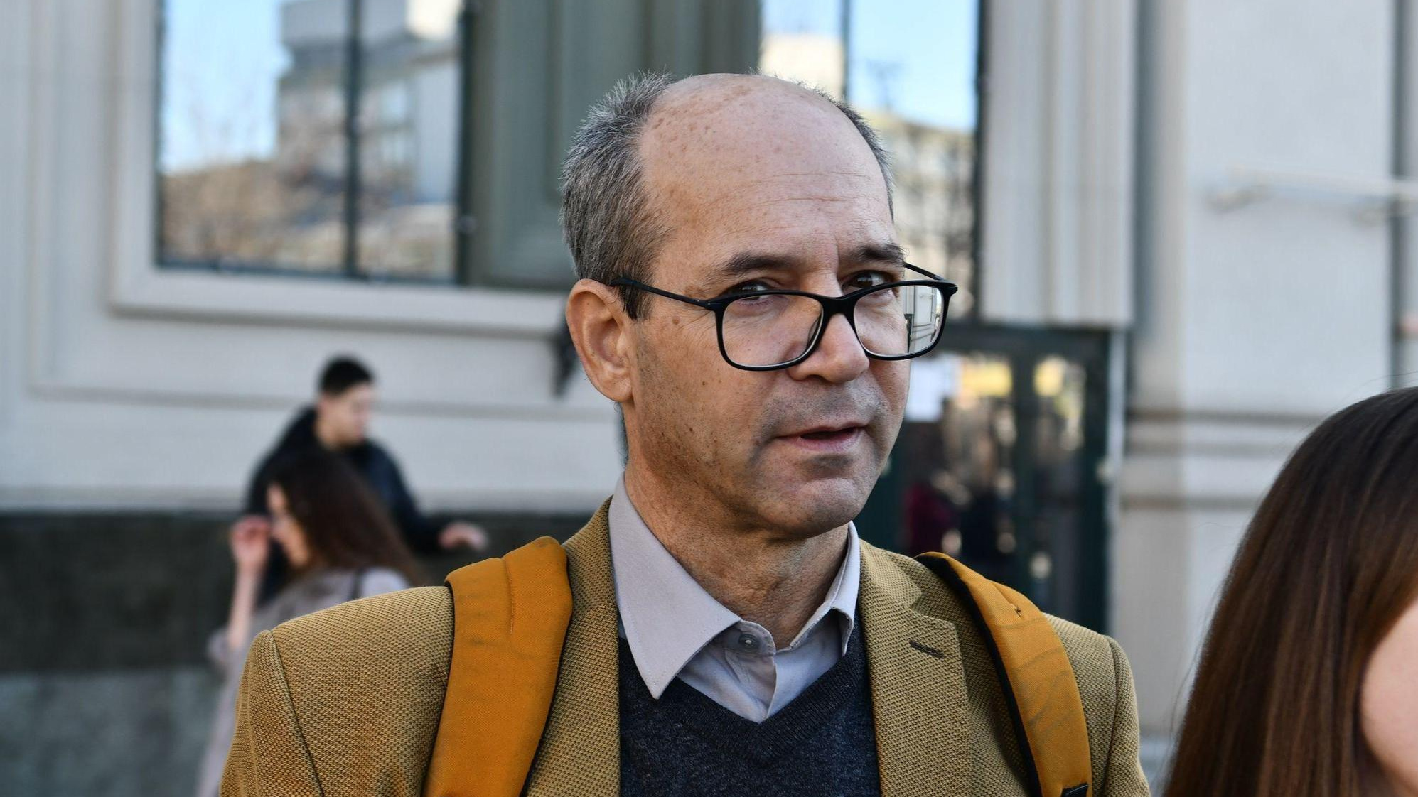 «Это забавное место». Ученый американец переехал на Урал, чтобы сделать электричество в России дешевле
